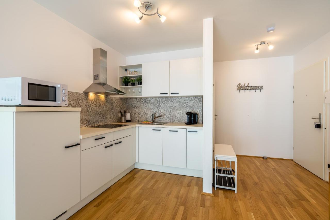 Vienna City And Spa - Modern Apartments Next To Therme Wien & 15 Minutes To The City Center Eksteriør bilde